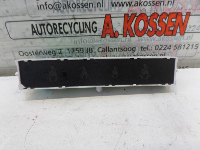 Gebruikte Display Interieur Alfa Romeo Mito Prijs op aanvraag aangeboden door N Kossen Autorecycling BV