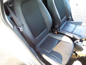 Smart Fortwo Stoelen rechts voorraad | Onderdelenlijn.nl Smart Fortwo Stoelen links voorraad | Onderdelenlijn.nl