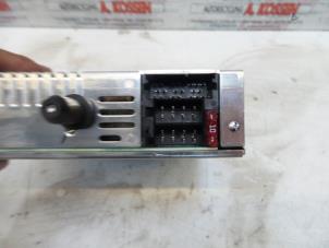 Gebruikte Radio CD Speler Peugeot 206+ (2L/M) 1.4 XS Prijs op aanvraag aangeboden door N Kossen Autorecycling BV