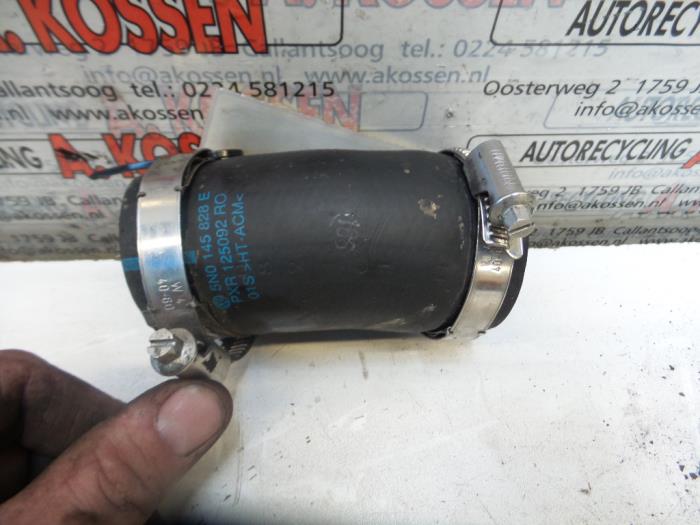 Gebruikte Intercooler Slang Volkswagen Touran (1T3) 2.0 TDI 16V 140 Prijs op aanvraag aangeboden door N Kossen Autorecycling BV