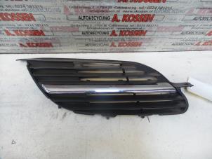 Gebruikte Bumper Rooster Nissan Almera Tino Prijs op aanvraag aangeboden door N Kossen Autorecycling BV