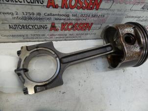 Gebruikte Drijfstang Volvo V50 Prijs op aanvraag aangeboden door N Kossen Autorecycling BV