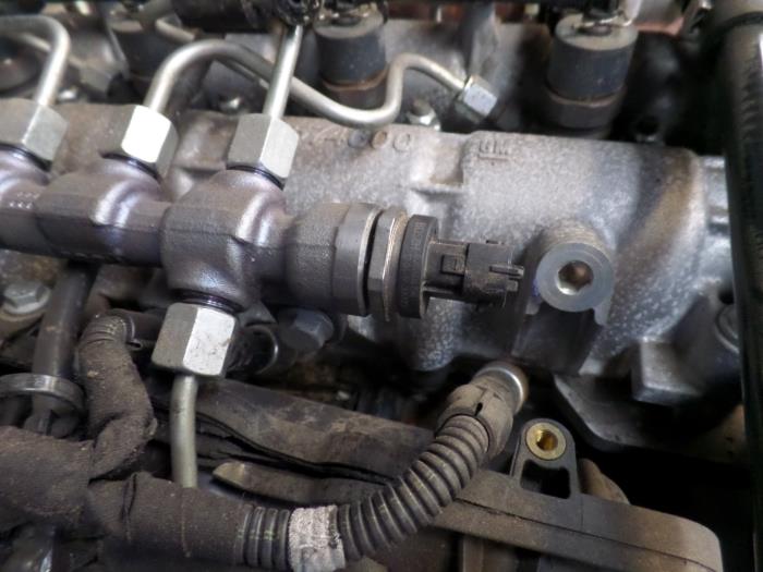 Gebruikte Brandstofdruk sensor Opel Astra Prijs op aanvraag aangeboden door N Kossen Autorecycling BV