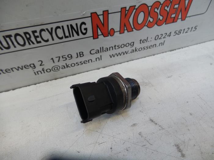 Gebruikte Druksensor Opel Astra Prijs op aanvraag aangeboden door N Kossen Autorecycling BV