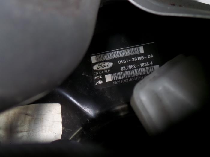Gebruikte Rembekrachtiger Ford C-Max (DXA) 1.6 TDCi 16V Van Prijs op aanvraag aangeboden door N Kossen Autorecycling BV