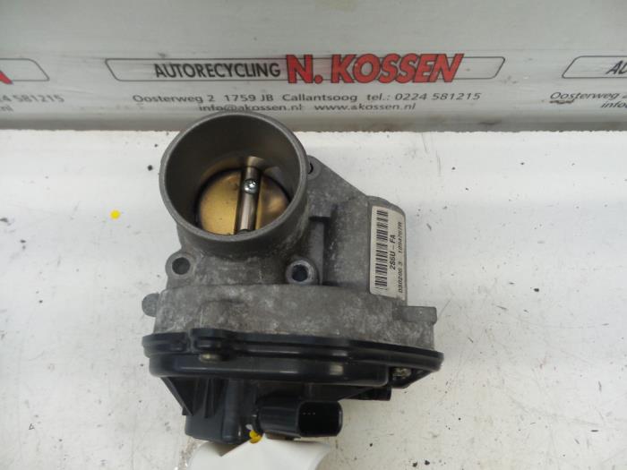 Gebruikte Gasklephuis Ford Focus 2 1.6 Ti-VCT 16V Prijs op aanvraag aangeboden door N Kossen Autorecycling BV