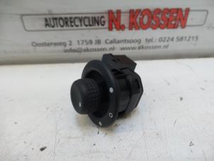 Gebruikte Schakelaar Spiegel Renault Megane Coupé (DA) 1.6i Prijs op aanvraag aangeboden door N Kossen Autorecycling BV