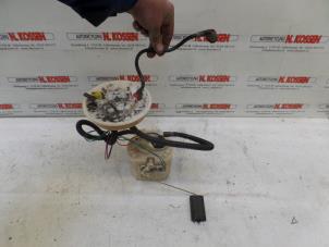 Gebruikte Benzinepomp Ford Focus 1 1.6 16V Prijs op aanvraag aangeboden door N Kossen Autorecycling BV