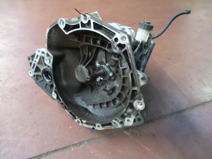Gebruikte Automaatbak Opel Corsa C (F08/68) 1.2 16V Prijs op aanvraag aangeboden door N Kossen Autorecycling BV