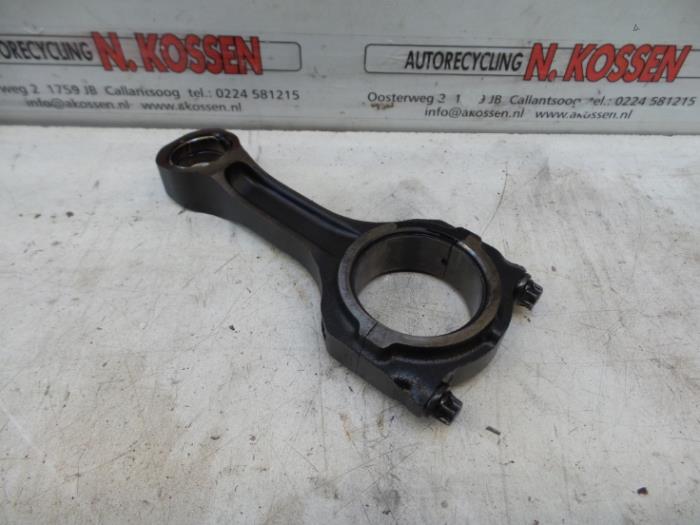 Gebruikte Drijfstang Ford Transit Connect Prijs op aanvraag aangeboden door N Kossen Autorecycling BV