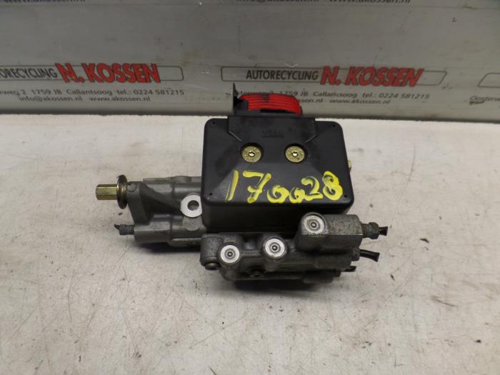 Gebruikte ABS Pomp Citroen XM (Y4) 3.0 V6 24V Prijs op aanvraag aangeboden door N Kossen Autorecycling BV