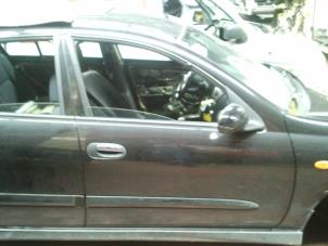 Gebruikte Portier 4Deurs rechts-voor Nissan Almera (N16) 1.5 16V Prijs op aanvraag aangeboden door N Kossen Autorecycling BV