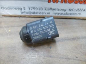 Gebruikte Sensor PDC Mercedes ML II (164/4JG) 3.0 ML-320 CDI 4-Matic V6 24V Prijs op aanvraag aangeboden door N Kossen Autorecycling BV