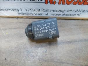 Gebruikte PDC Sensor Mercedes ML II (164/4JG) 3.0 ML-320 CDI 4-Matic V6 24V Prijs op aanvraag aangeboden door N Kossen Autorecycling BV