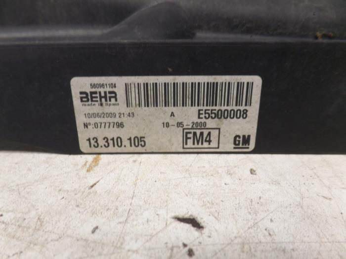 Koelvinhuis van een Opel Corsa 2009