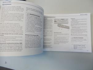 Gebruikte Instructie Boekje Volvo S60 I (RS/HV) 2.4 20V 140 Prijs op aanvraag aangeboden door N Kossen Autorecycling BV