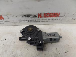 Gebruikte Portierruitmotor Daihatsu Sirion Prijs op aanvraag aangeboden door N Kossen Autorecycling BV