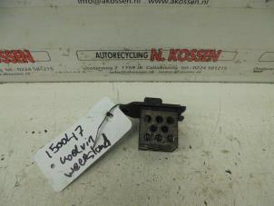 Gebruikte Koelvinweerstand Peugeot 206 (2A/C/H/J/S) 1.4 XR,XS,XT,Gentry Prijs op aanvraag aangeboden door N Kossen Autorecycling BV