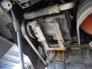 Gebruikte Aircopomp Hyundai Sonata 2.0i 16V Prijs op aanvraag aangeboden door N Kossen Autorecycling BV