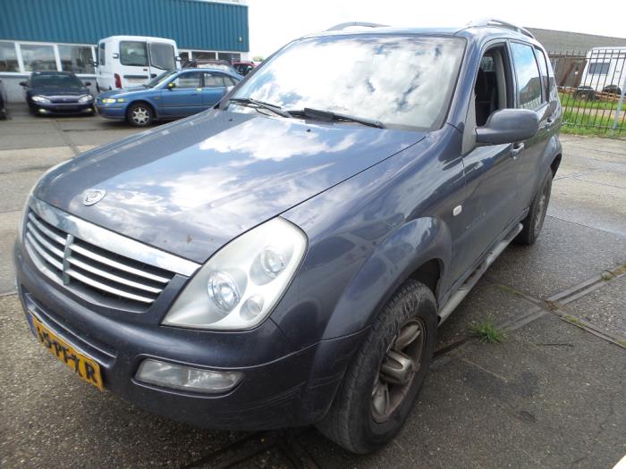Gebruikte Automaatbak Ssang Yong Rexton 2.7 Xdi RX/RJ 270 16V Prijs op aanvraag aangeboden door N Kossen Autorecycling BV