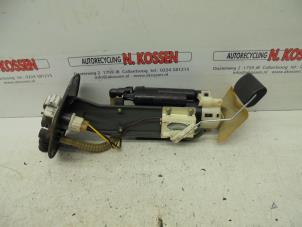 Gebruikte Benzinepomp Hyundai Sonata 2.0i 16V Prijs op aanvraag aangeboden door N Kossen Autorecycling BV