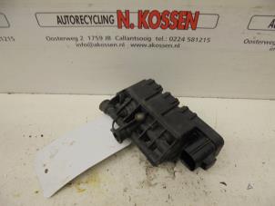 Gebruikte Luchtvering module Landrover Discovery III (LAA/TAA) 2.7 TD V6 Prijs op aanvraag aangeboden door N Kossen Autorecycling BV
