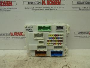 Gebruikte Zekeringkast Ford C-Max (DXA) 1.6 TDCi 16V Van Prijs op aanvraag aangeboden door N Kossen Autorecycling BV
