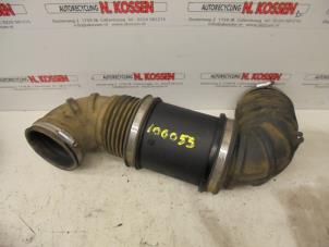 Gebruikte Luchtinlaat slang Dodge Ram 3500 Standard Cab (DR/DH/D1/DC/DM) 5.9 TDi V6 2500 4x4 Pick-up Prijs op aanvraag aangeboden door N Kossen Autorecycling BV