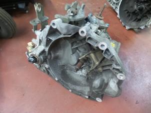 Gebruikte Versnellingsbak Citroen XM (Y4) 3.0 V6 24V Prijs op aanvraag aangeboden door N Kossen Autorecycling BV