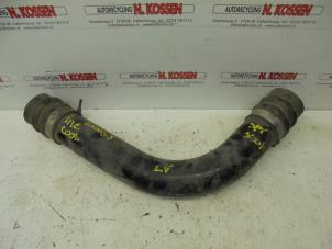 Gebruikte Intercooler Buis Dodge Ram 3500 Standard Cab (DR/DH/D1/DC/DM) 5.9 TDi V6 2500 4x4 Pick-up Prijs op aanvraag aangeboden door N Kossen Autorecycling BV