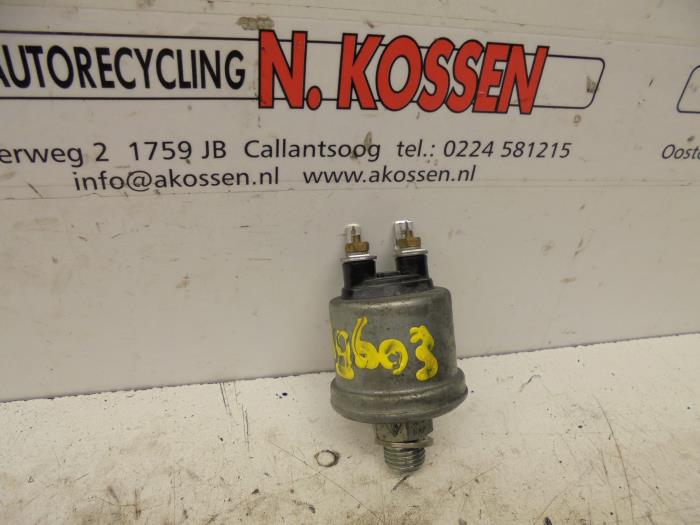 Gebruikte Oliedruk sensor Porsche 911 Prijs op aanvraag aangeboden door N Kossen Autorecycling BV