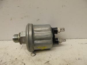 Oliedruk sensor van een Porsche 911 2004