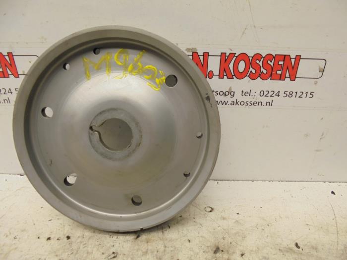 Gebruikte Krukas Poelie Porsche 911 (996) 3.6 Carrera 4 24V Prijs op aanvraag aangeboden door N Kossen Autorecycling BV