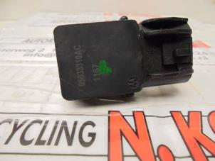 Gebruikte Map Sensor (inlaatspruitstuk) Dodge Ram 3500 Standard Cab (DR/DH/D1/DC/DM) 5.7 V8 Hemi 2500 4x2 Prijs op aanvraag aangeboden door N Kossen Autorecycling BV