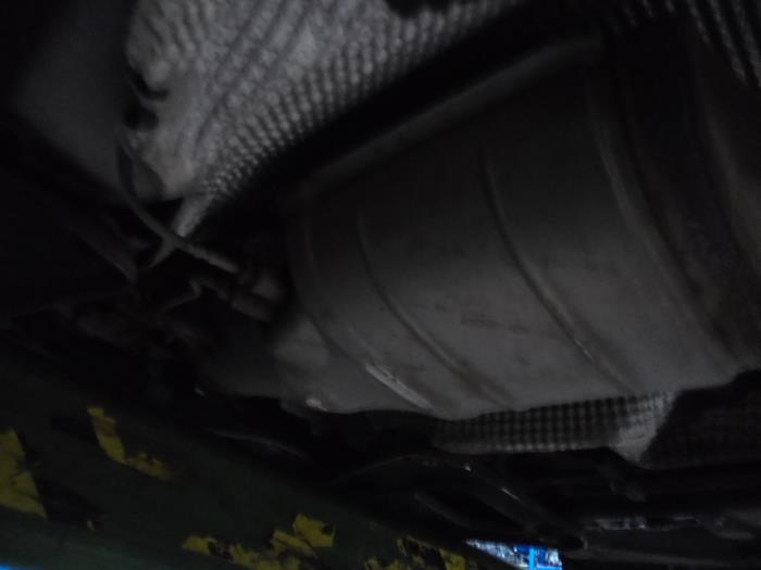 Gebruikte Roetfilter Renault Twingo II (CN) 1.5 dCi 90 FAP Prijs op aanvraag aangeboden door N Kossen Autorecycling BV
