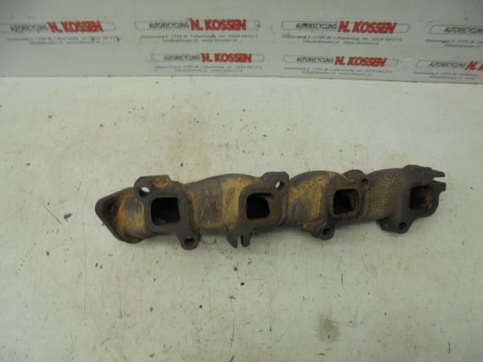 Gebruikte Uitlaatspruitstuk Dodge Ram 3500 Standard Cab (DR/DH/D1/DC/DM) 5.7 V8 Hemi 2500 4x2 Prijs op aanvraag aangeboden door N Kossen Autorecycling BV