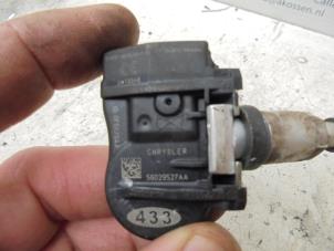 Gebruikte Bandenspanningsensor Dodge Avenger Prijs op aanvraag aangeboden door N Kossen Autorecycling BV