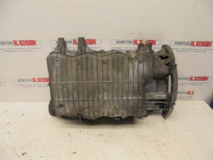 Gebruikte Carterpan Hyundai Santafe Prijs op aanvraag aangeboden door N Kossen Autorecycling BV