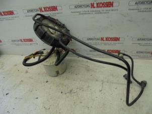 Gebruikte Tank element Pomp Ford Mondeo III 1.8 16V Prijs op aanvraag aangeboden door N Kossen Autorecycling BV
