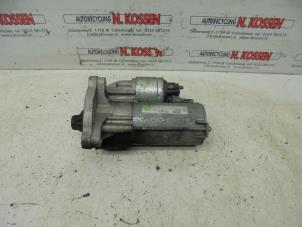 Gebruikte Startmotor Peugeot 307 CC (3B) 1.6 16V Prijs op aanvraag aangeboden door N Kossen Autorecycling BV