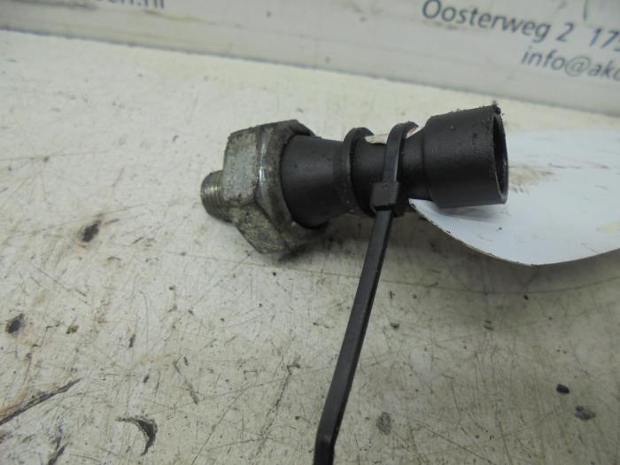 Gebruikte Oliedruk sensor Opel Meriva Prijs op aanvraag aangeboden door N Kossen Autorecycling BV