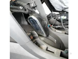 Gebruikte Selectiehendel automaat Opel Ampera-e 1.4 16V Prijs op aanvraag aangeboden door N Kossen Autorecycling BV