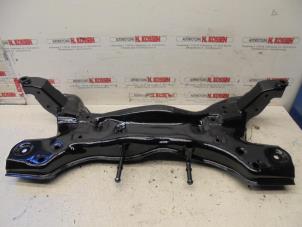 Subframe van een Volkswagen Polo V (6R) 1.4 TDI 12V 90 2016