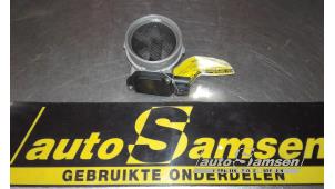 Gebruikte Luchthoeveelheidsmeter Opel Vectra C 2.2 16V Prijs € 50,00 Margeregeling aangeboden door Auto Samsen B.V.