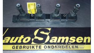 Gebruikte Bobine Opel Corsa B (73/78/79) 1.2i 16V Prijs € 40,00 Margeregeling aangeboden door Auto Samsen B.V.