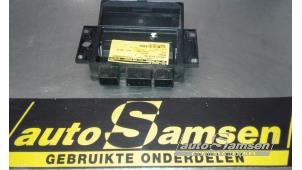 Gebruikte Computer Motormanagement Renault Clio III (BR/CR) 1.5 dCi 70 Prijs € 100,00 Margeregeling aangeboden door Auto Samsen B.V.