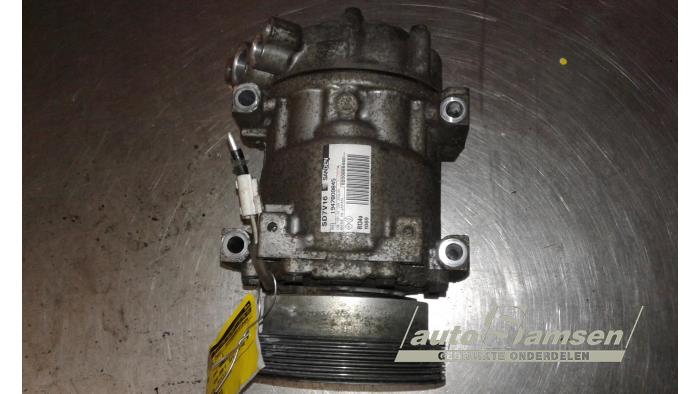 Aircopomp van een Dacia Logan MCV I (KS) 1.6 16V 2009