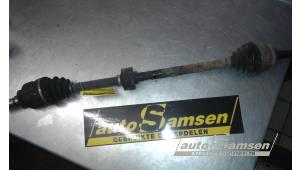 Gebruikte Homokineetas rechts-voor Toyota Avensis (T25/B1B) Prijs € 50,00 Margeregeling aangeboden door Auto Samsen B.V.