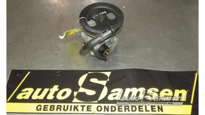 Gebruikte Servopomp Hyundai Getz 1.4i 16V Prijs € 50,00 Margeregeling aangeboden door Auto Samsen B.V.