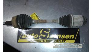 Gebruikte Aandrijfas rechts-voor Hyundai Tucson (JM) 2.0 CRDi 16V 4x4 Prijs € 75,00 Margeregeling aangeboden door Auto Samsen B.V.